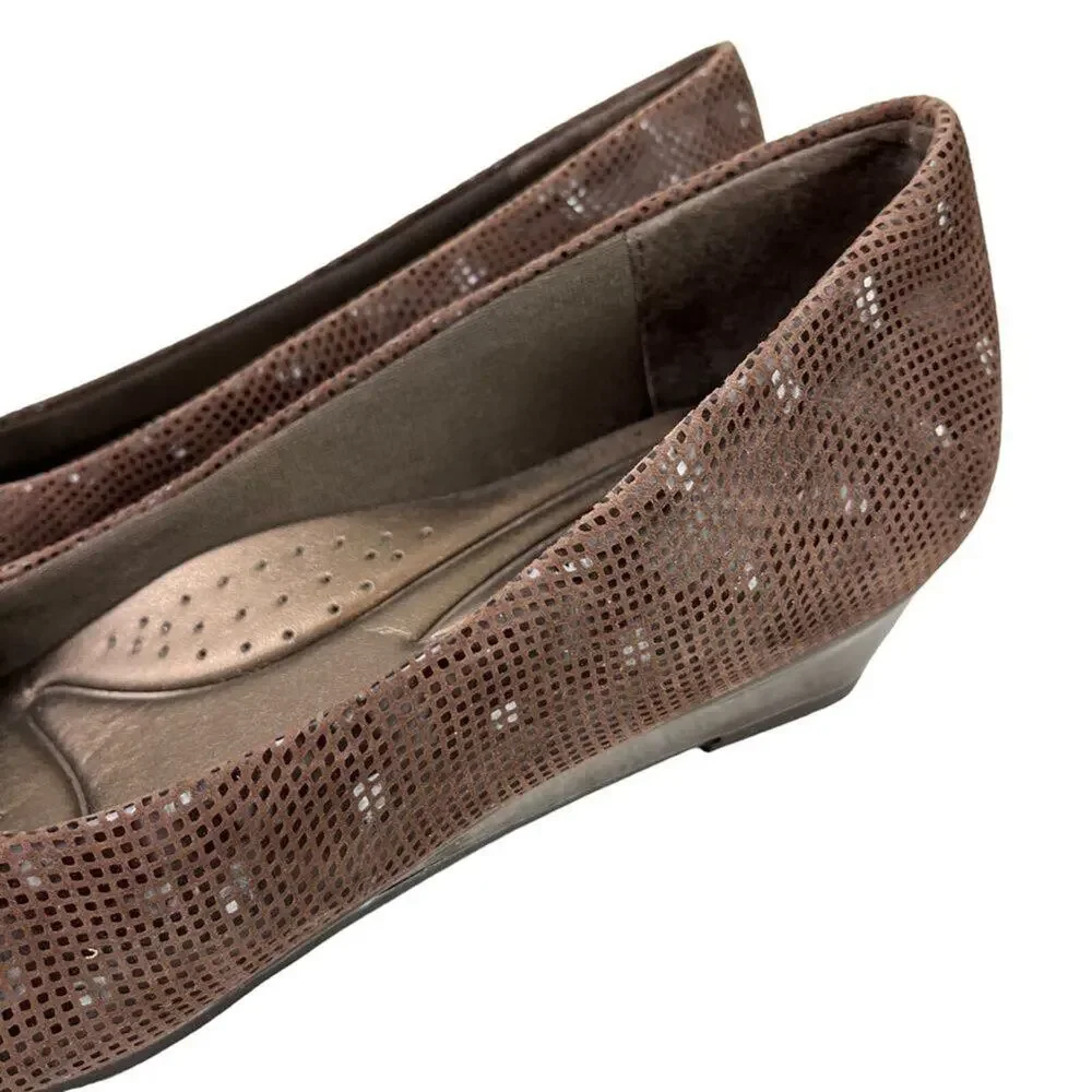 Trotters Chocolate Brown Low Wedge Slip On Genuine Leather Shoes Pumps 9 Narrow